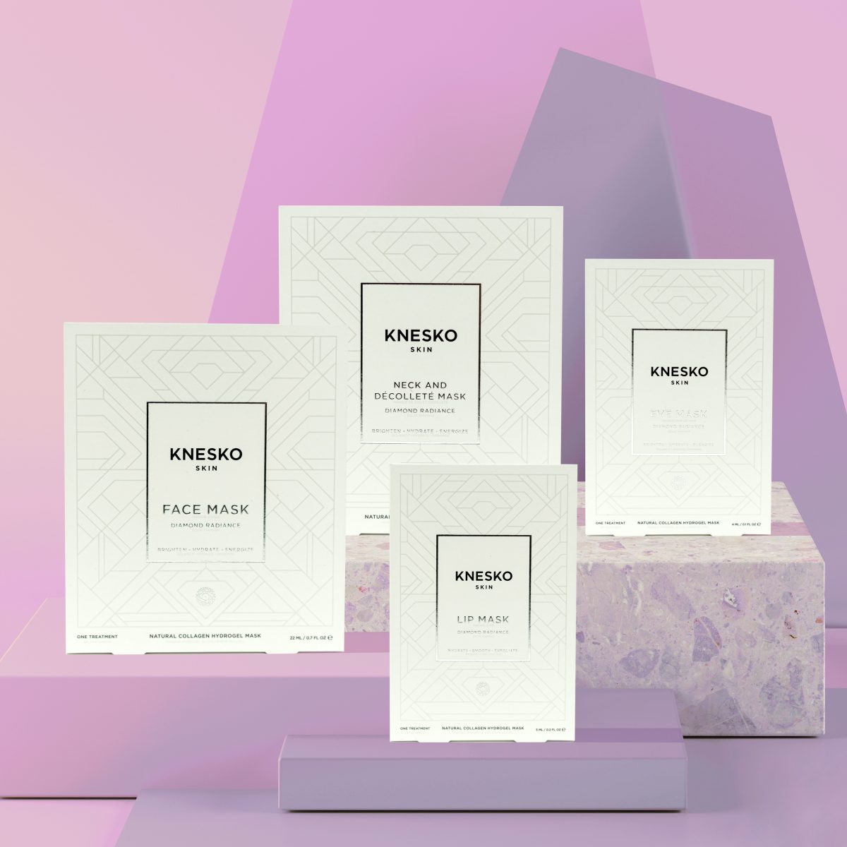 Daily Mail: Knesko Diamond Radiance Face Mask is featured in “Serena Williams joins the LED face mask trend as she shares her VERY rigorous $1,600 nighttime skincare regime